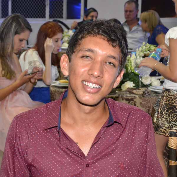 João Antonio fez aniversário nesta quinta-feira