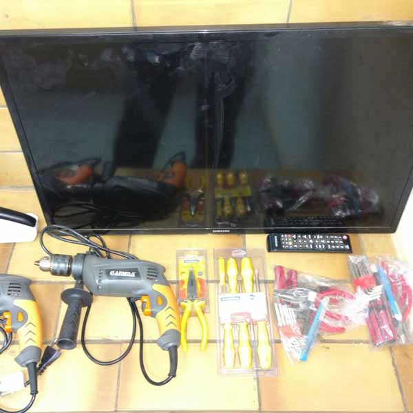 Homens são presos com objetos furtados de cooperativa em Paraguaçu Paulista