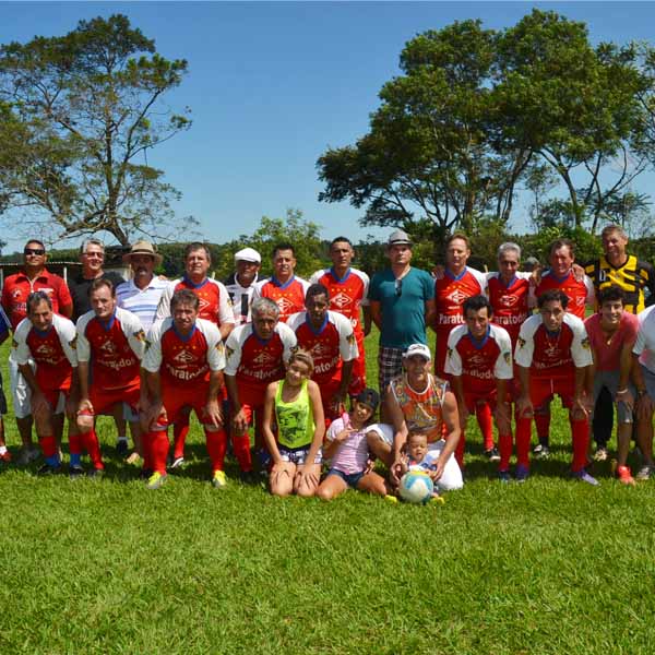 Projeto Estar Bem vence Campeonato de Futebol Suíço Veterano