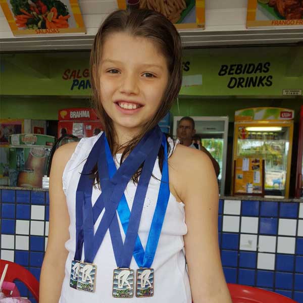 Natação paraguaçuense conquista 33 medalhas em importantes competições