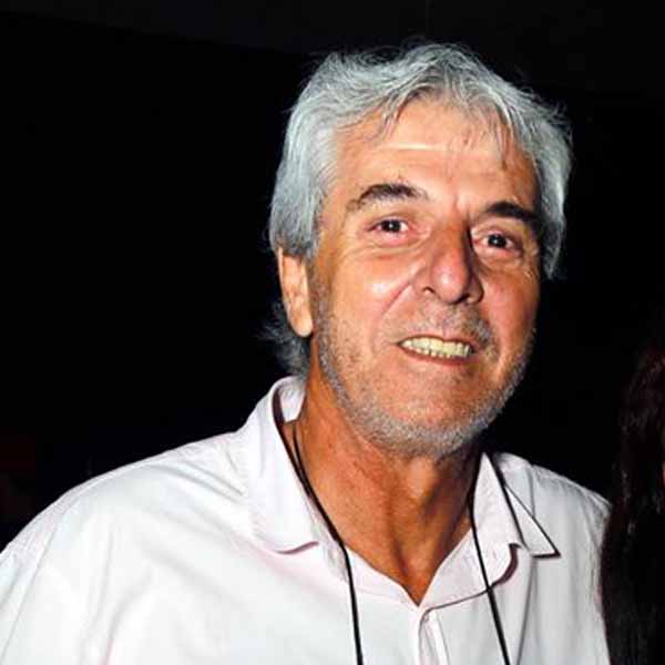 Roberval Castro comemora idade nova hoje