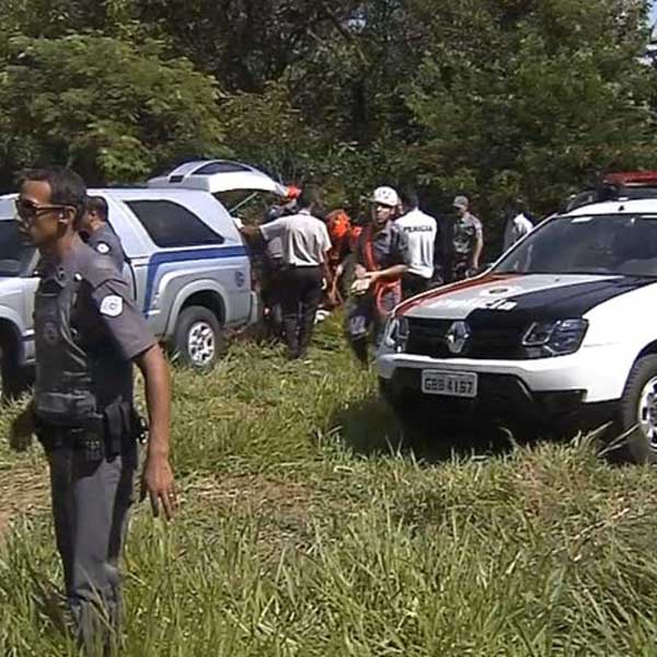 PM encontra corpo de homem morto a pedradas por suposto estupro em Marília