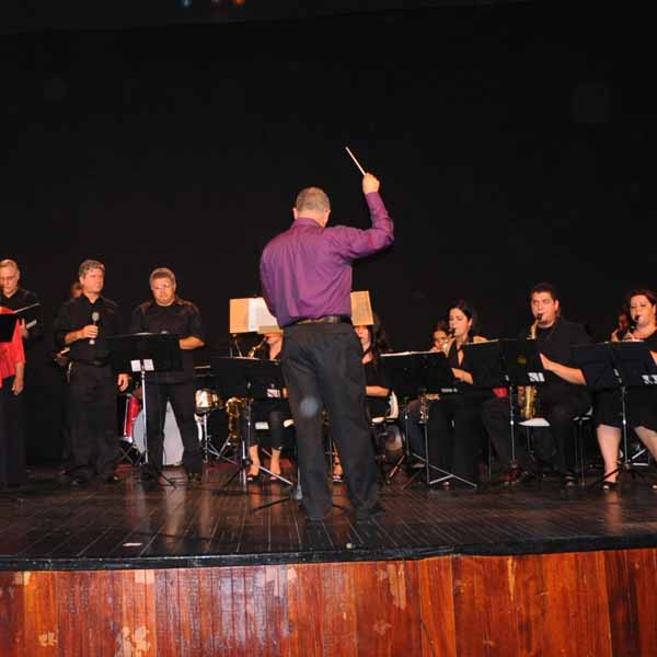 Canto Livre e Lyra se apresentam em noite de gala em Paraguaçu Paulista