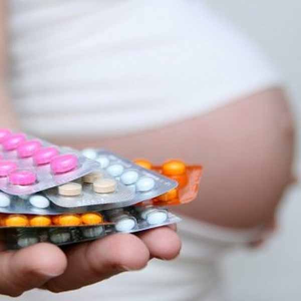 Fetos podem ser afetados com o uso do paracetamol