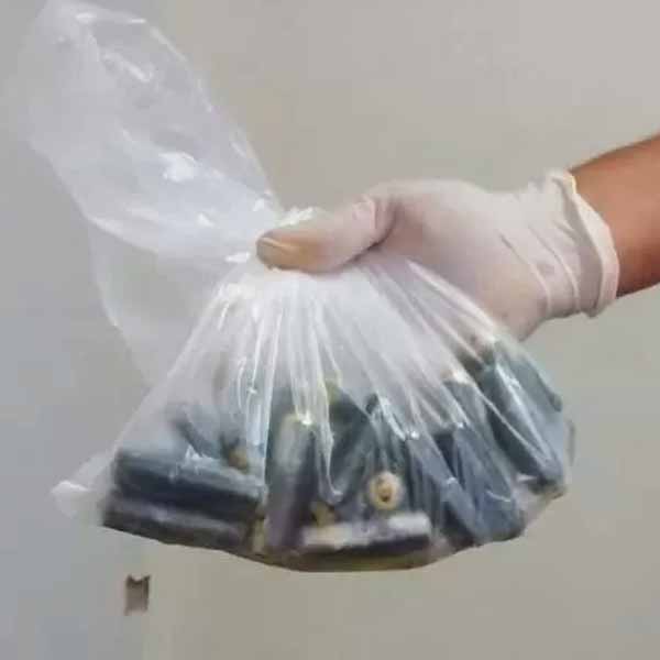 Boliviano preso com cocaína no estômago expele 84 cápsulas em Ourinhos