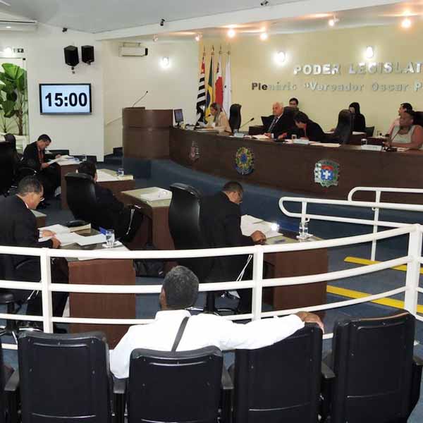 Câmara aprova alterações no programa Mais Médicos