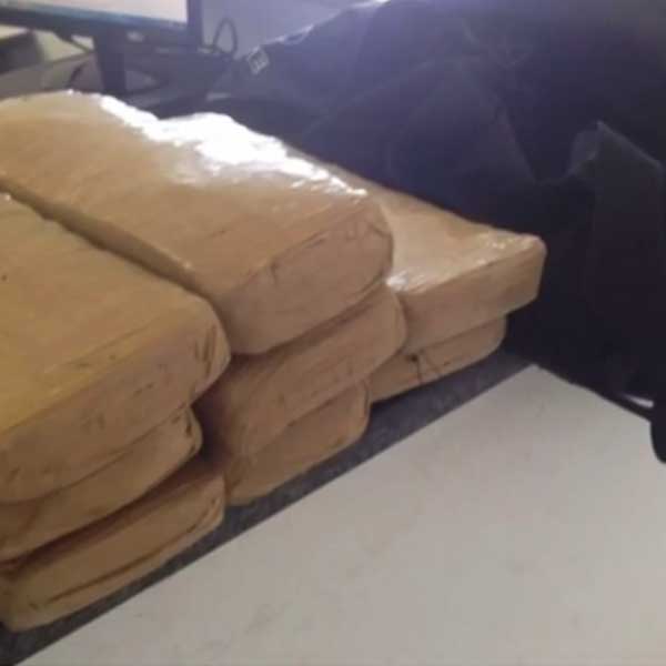 Polícia localiza tijolos de maconha em bagagem de adolescente de 15 anos em Tupã