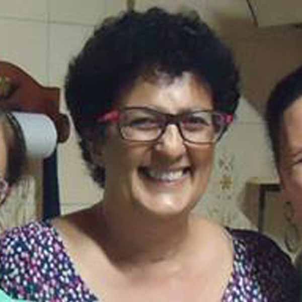 Tania Reis comemora mais um ano de vida hoje