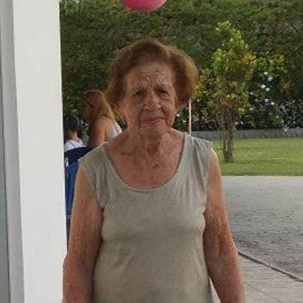 Irene Sanches faz aniversário hoje