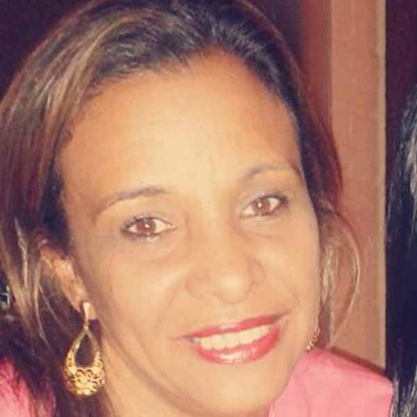 Silvana Romano fez aniversário neste domingo