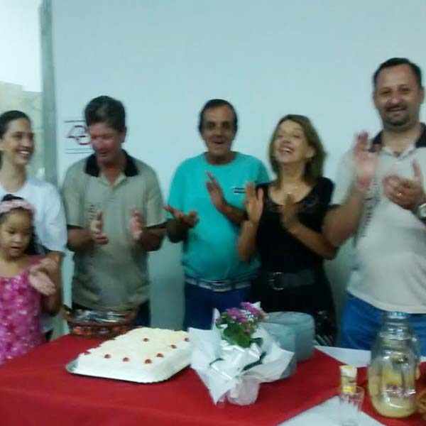 Lions Clube parabeniza os aniversariantes de abril
