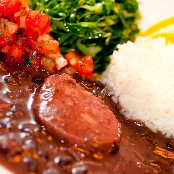 Sábado é dia de feijoada no Brumado Restaurante & Churrascaria