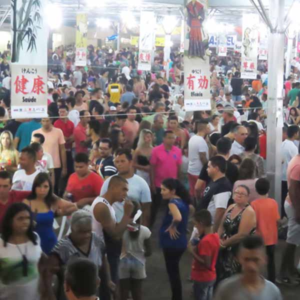 Japan Fest recebe 50 mil visitantes e arrecada 500 quilos de alimentos