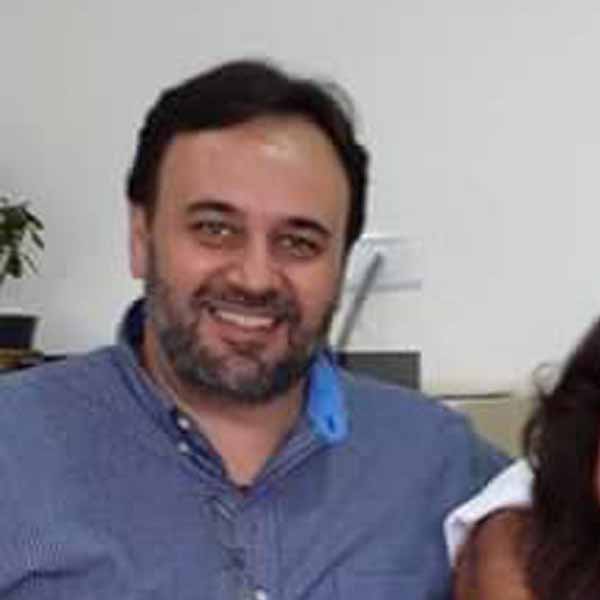 Luis Carlos recebe os parabéns