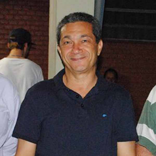 José Carlos comemora idade nova neste domingo