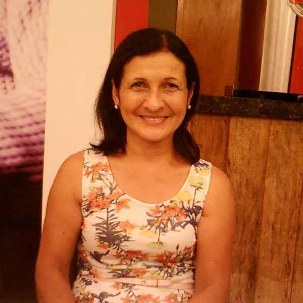 Márcia Regina recebe os parabéns