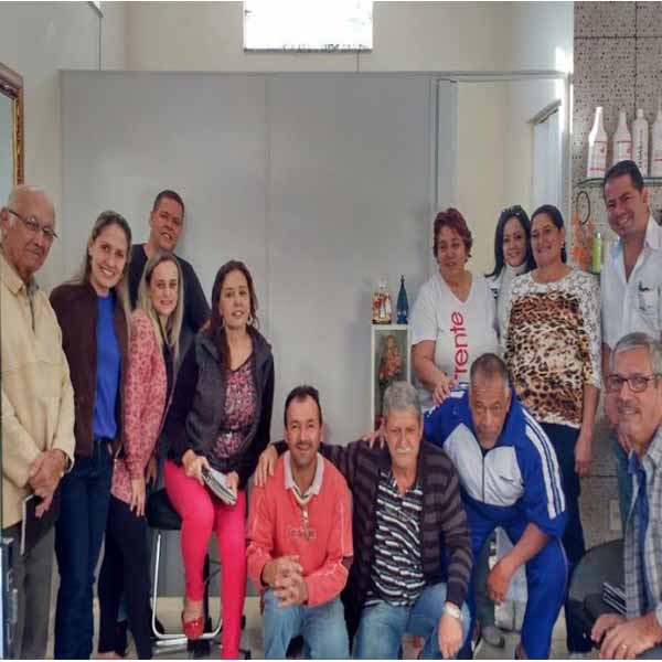 Meire Guedes Salão & Cia recebe o terço empresarial