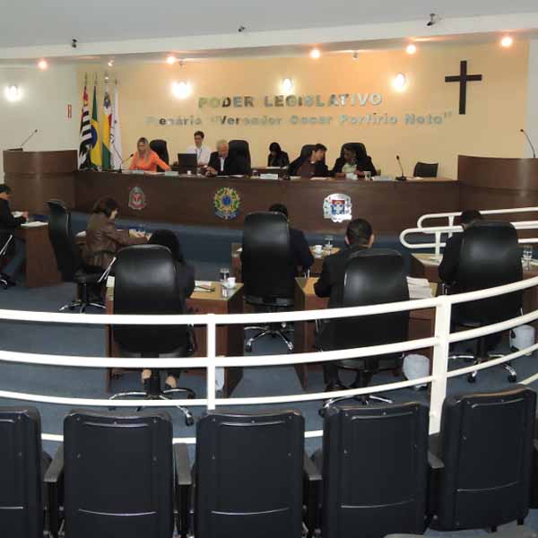 Câmara aprova projetos de autoria do Prefeito Municipal