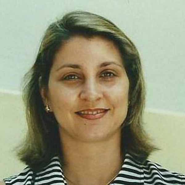 Sandra Mendes faz aniversário nesta quarta-feira