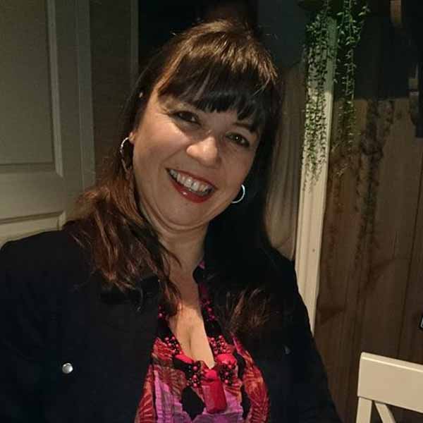 Karin Berggren comemora a chegada de mais um aniversário