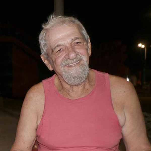 Dervil Mantovani recebe os parabéns