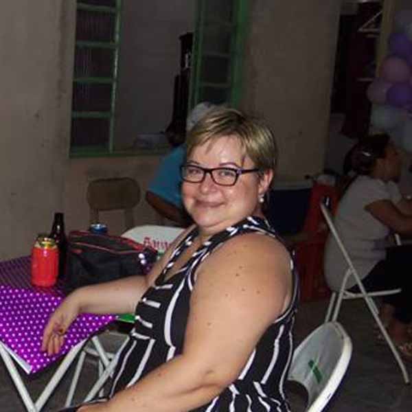 Adriana Pariz festeja a chegada de mais um ano de vida