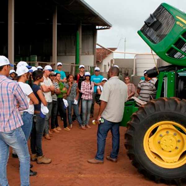 Inscrições para curso gratuito de Manutenção de Tratores Agrícolas vão até quinta-feira