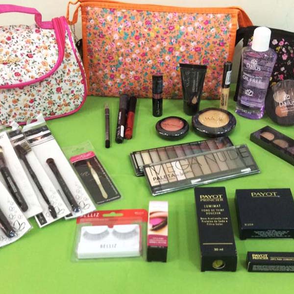 Jade Espaço da Beleza prepara kits e pacotes especiais para a sua mãe