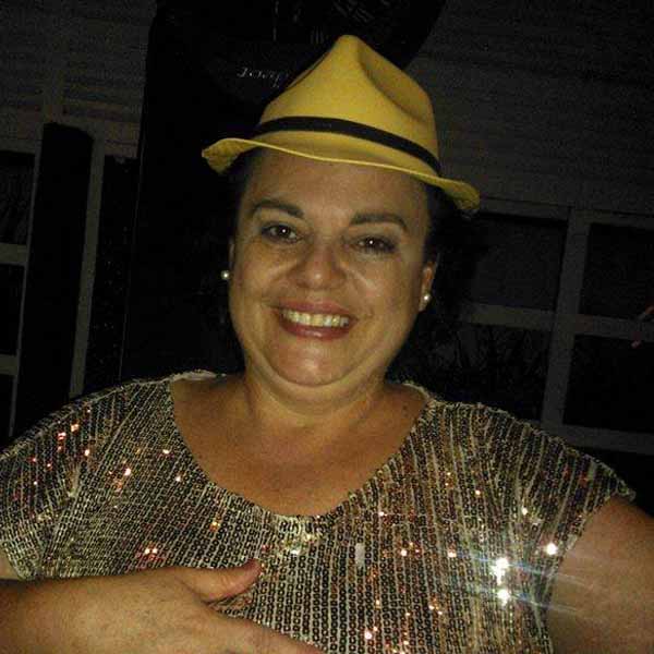 Ofélia Guedes comemora mais um ano de vida