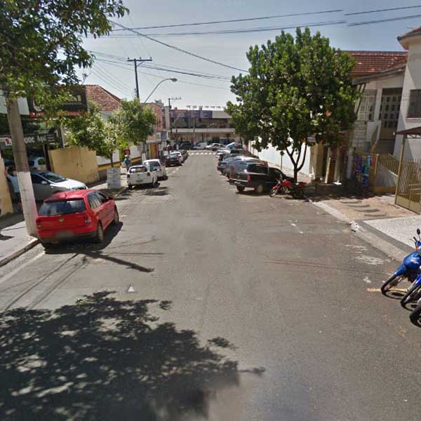 Cabeleireira trama assalto do próprio tio em Marília