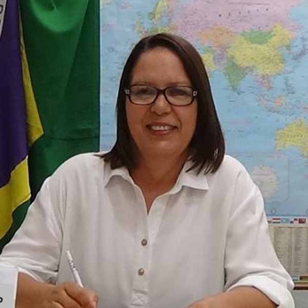 Dalva Barbieri recebe os parabéns