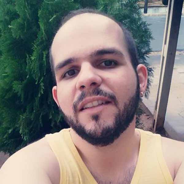 Leonardo Volcean comemora idade nova