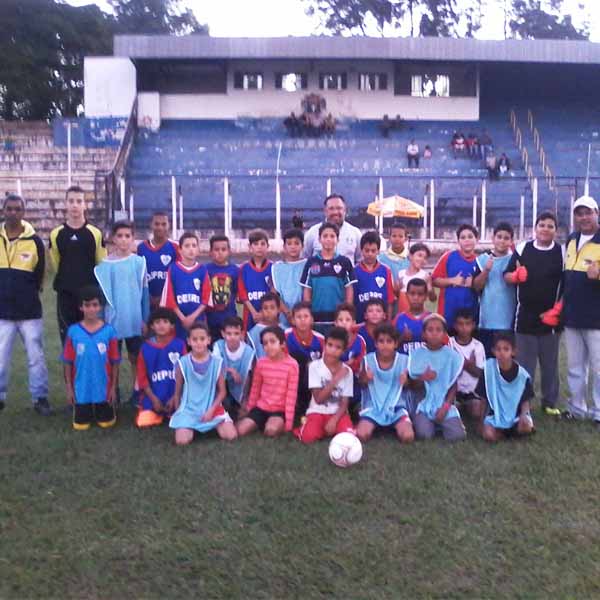Futebol de Base de Paraguaçu recebe observador do Grêmio RS