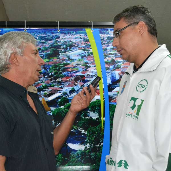 Há poucos dia de conduzir a Tocha Olímpica, Ennes Arns fala sobre esse grande momento