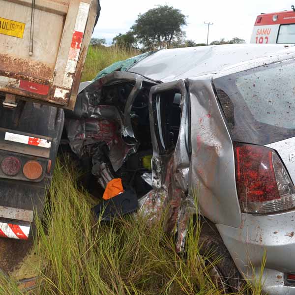 Motorista de 85 anos morre após acidente na rodovia Paraguaçu/Lutécia