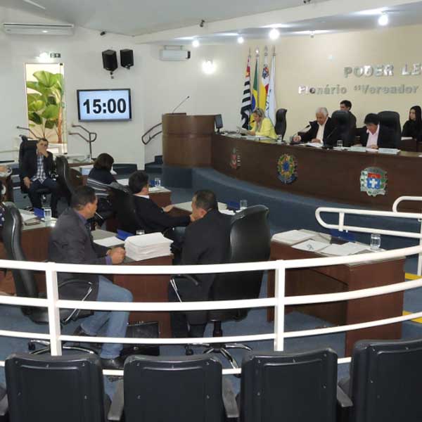 Vereadores aprovam créditos destinados a departamentos municipais e ao IMSS