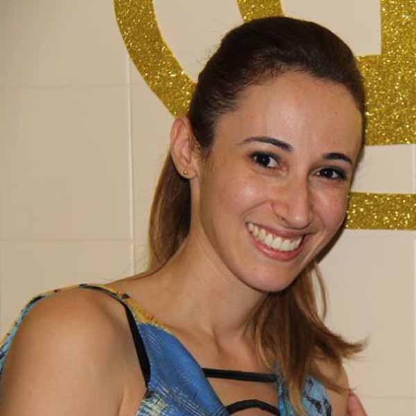 Tatiana Eugênio Milan faz aniversário nesta quinta-feira