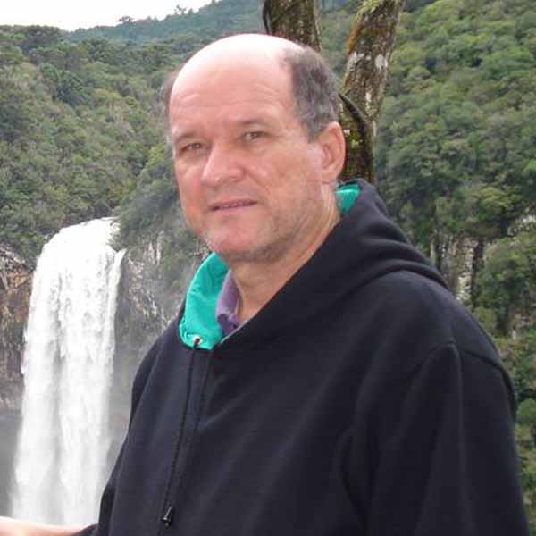 Eduardo Quijada comemora idade nova
