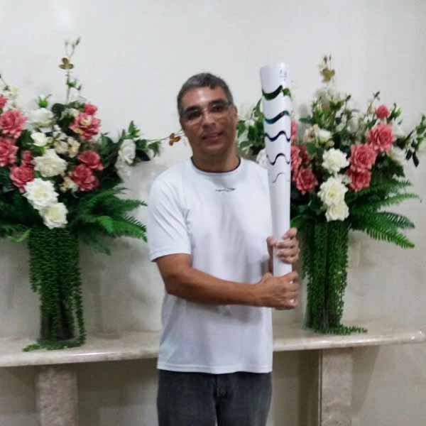 Ennes Arns compõe o grupo de revezadores da Tocha Olímpica de Paraguaçu Paulista