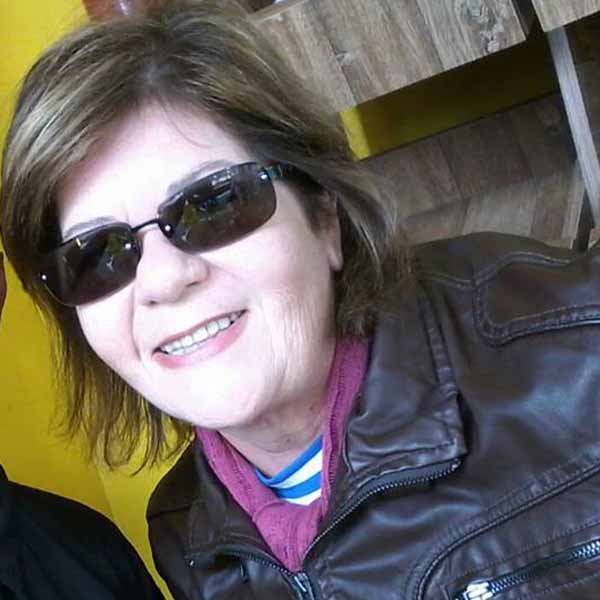 Célia Roça comemora idade nova nesta quarta-feira