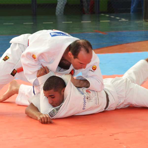 3º Torneio de Judô Isaburo Suto reúne atletas de diversas cidades da região