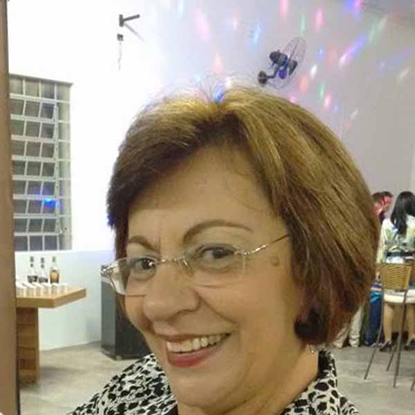 Maria Antonia Alioti celebra a chegada de mais um ano de vida