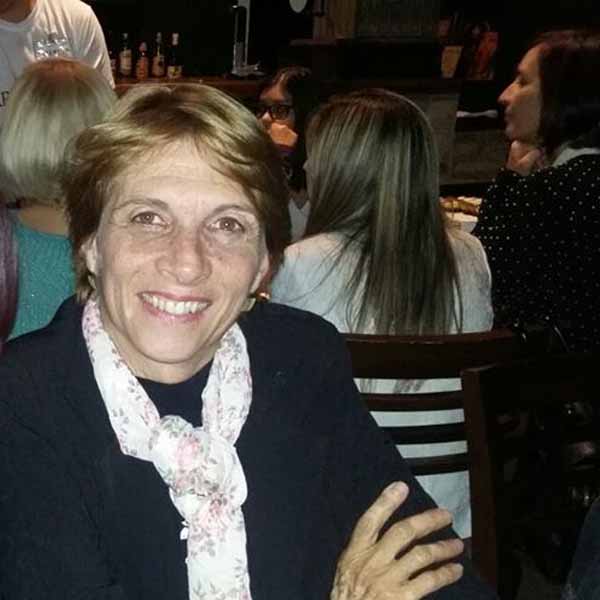 Lêda Christina Sacomani comemora idade nova