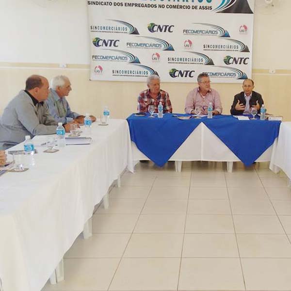 Sincomerciários discute Campanha Salarial com Regional