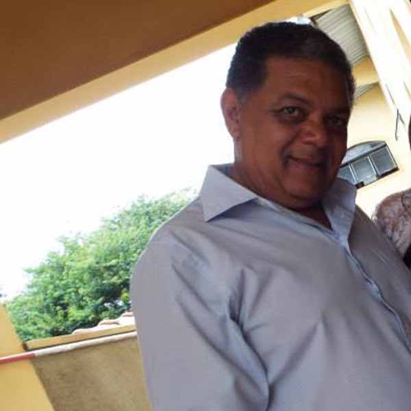 Nilton Uru celebra a passagem de mais um aniversário