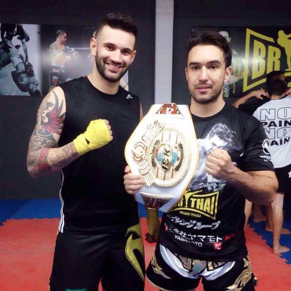 Campeão mundial de Muay marca presença na reinauguração da Fight Club