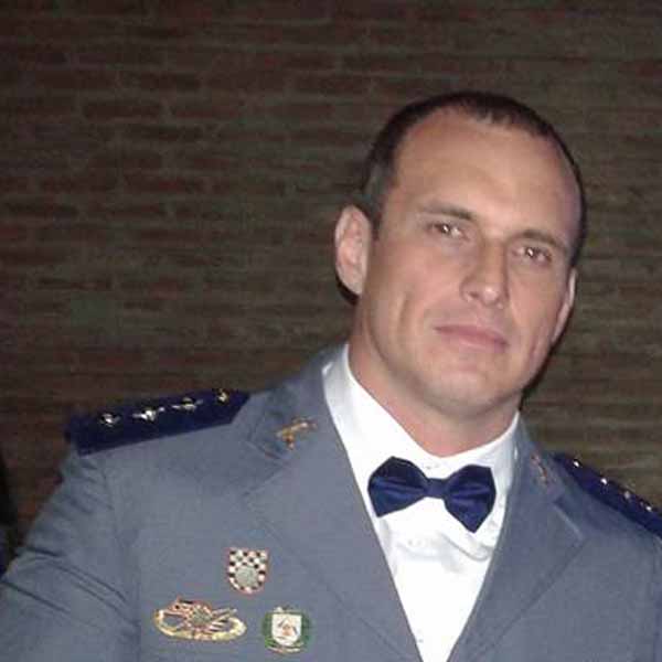 Capitão Fábio Domingues faz aniversário nesta segunda-feira