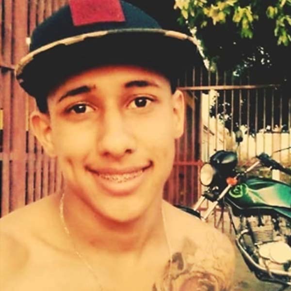 Mecânico sem habilitação tenta fugir da PM e morre em acidente em Marília