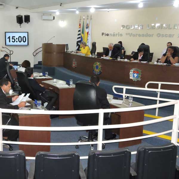 Câmara de Vereadores aprova créditos para departamentos municipais