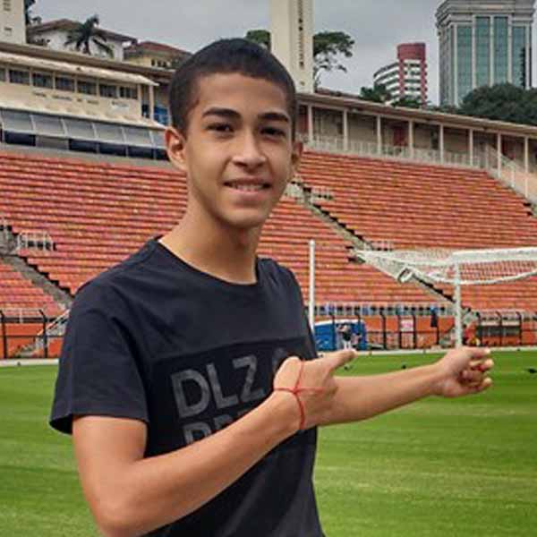 João Vitor completou 12 anos